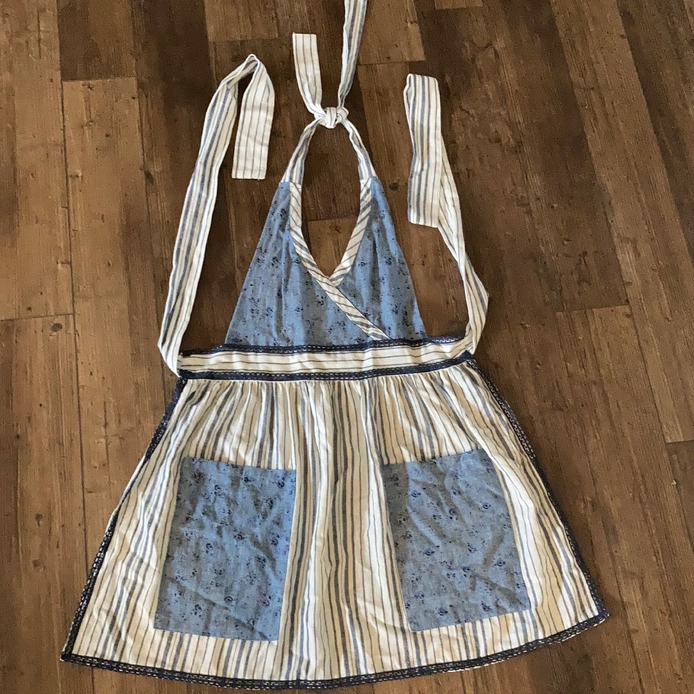 Sur La Table Apron
